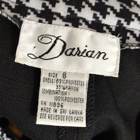 Vtg. Darian Houndstooth 2pc. Skirt Suit - Picture 8 of 9